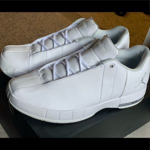 Jordan TE 2 low